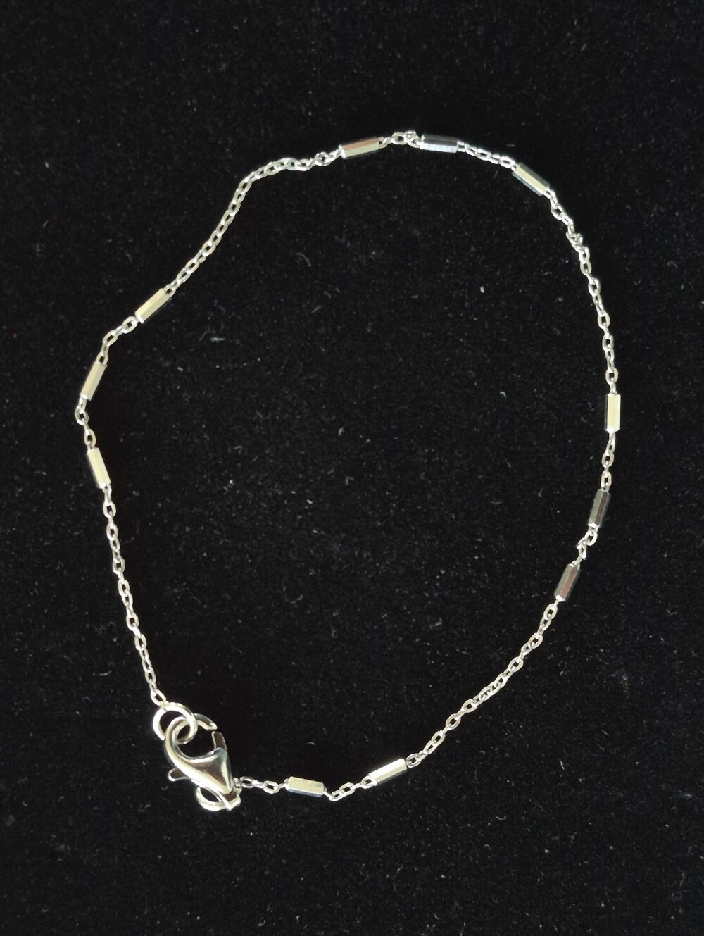 .925 Sterling Silver 7 Inch Bracelet Brand new. Never used before.